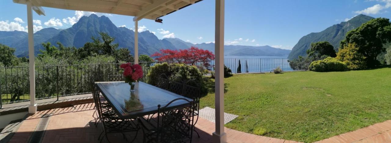 Villa Daniela Riva di Solto Eksteriør billede