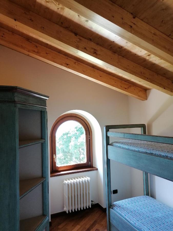 Villa Daniela Riva di Solto Eksteriør billede